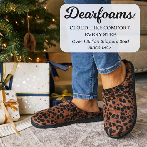Image of Dearfoams Women's Lightweight Memory Foam Indoor House Slipper Darcy Velour Clog with Wide Widths