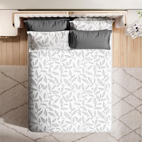Image of Wakefit Premium 100% Cotton 300 TC Flat Bedsheet with 4 Pillow Covers | King Size (104 x 104 inch) | Kathy