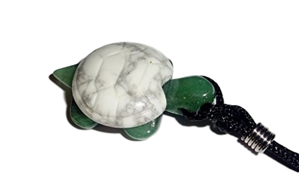1pc Turtle with White Howlite shell on Aventurine body Natural Carved Crystal Healing Gemstone Pendant & Necklace