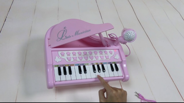 Piano Enfant 4 Ans Amy & Benton Bébé Jouet Piano Pour Filles, Jouets De Clavier De Piano Musical Enfant En Bas âge Pour 3 Ans - 24 Touches, Rose For Little Girl