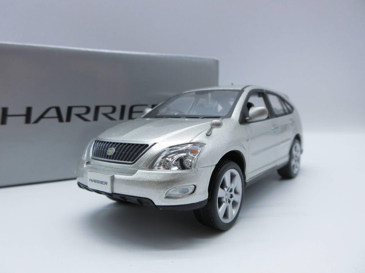 TOYOTA 車＆バイク 1/30 2代目 ハリアー HARRIER 30 後期 カラー
