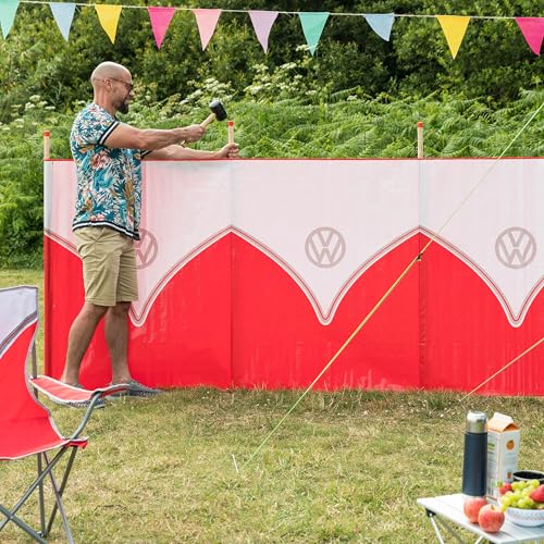 Board Masters Volkswagen Windbreak for Beach, Camping or Garden, VW 4 Pole Windbreaker Camping Sun Shade, Wooden Poles, L290cm x H120cm, Red - Image 3