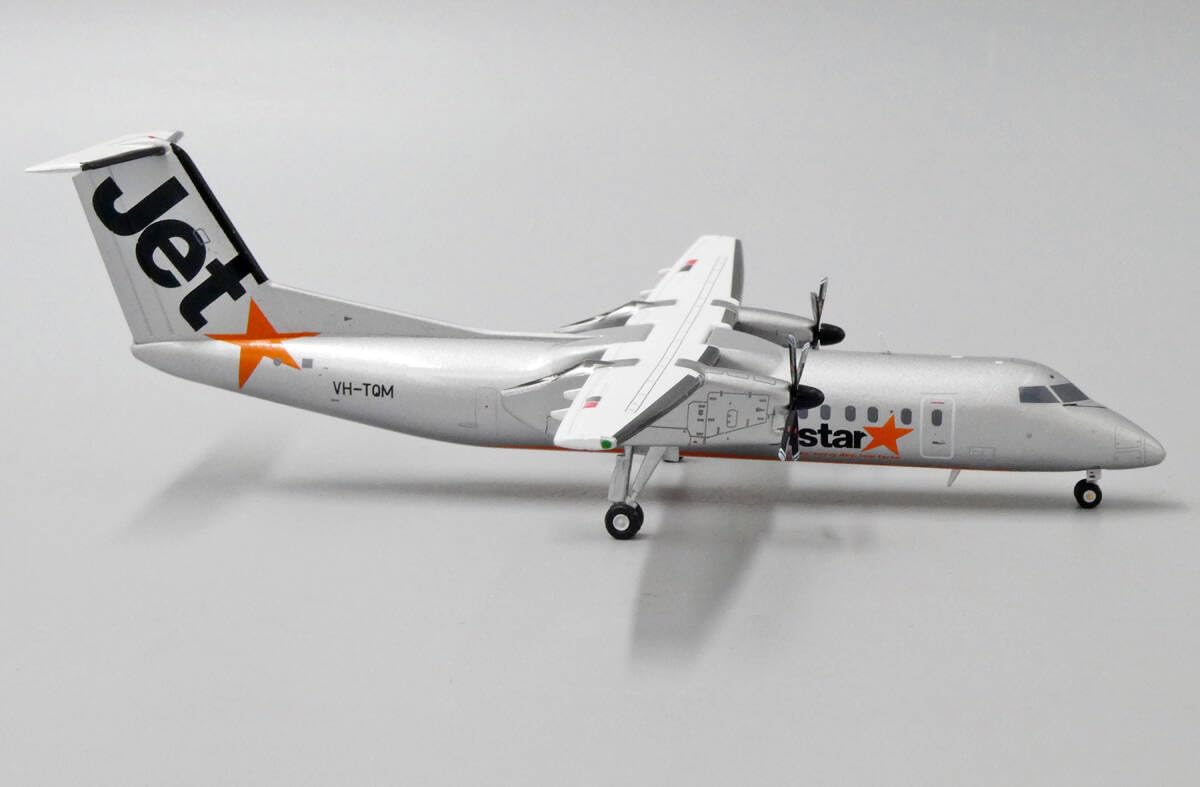 Amazon.co.jp: Jcwings ジェットスター Dash8-Q300 VH-TQM 1/200