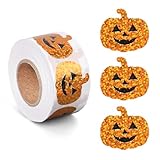 Conception de citrouille festive: Nos autocollants imperméables présentent des conceptions amusantes et vives en forme de citrouille inspirées par Halloween. La couleur orange vif et la finition scintillante ajoutent une touche festive et accrocheuse à vos décorations.