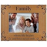 CEDAR CRATE MARKET - Family Photo Frame for Family Pictures - Reunion Gift for Mom Dad, Grandma - Mothers Day, Fathers Day, Birthday - Engraved Natural Wood Photo Frame Fits a 4x6 Horizontal Portrait