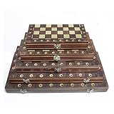 □ Schachbrettmaterial: lackiertes Massivholz, exquisite Zinklegierungs-Schachfiguren, angenehm auf den Berührung und langlebig in der Struktur.