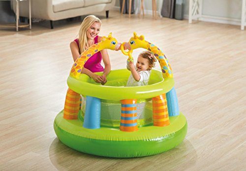 Intex Mein erster Sportplatz mit Softwänden, 130 cm x 105 cm
