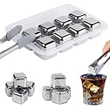 Las piedras para enfriar whisky están hechas de acero inoxidable 304 no corrosivo de grado alimenticio, duradero y reutilizable. superficie lisa, sin esquinas afiladas para preocuparse por cortarse las manos; Son fáciles de limpiar y almacenar, simplemente enjuague con agua después de su uso y luego limpie suavemente las manchas de agua con un paño y colóquelos en una caja de almacenamiento de plástico.