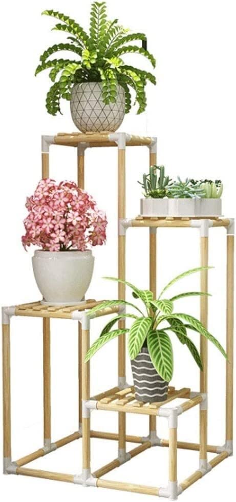 Support de plante en bois à 4 niveaux pour fleurir votre balcon ce printemps