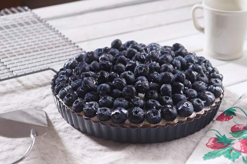 Fox Run Removable Bottom Non-Stick Tart and Quiche Pan, Loose Bottom Quiche Pan - 9.5-inch - Image 4