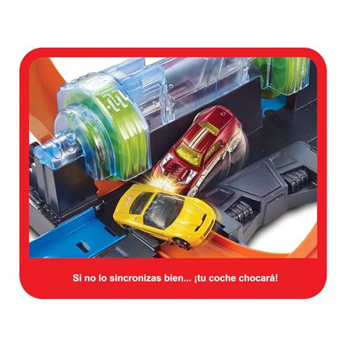 Miniatura 4 de Hot Wheels Corkscrew Crash Set de pista y coche