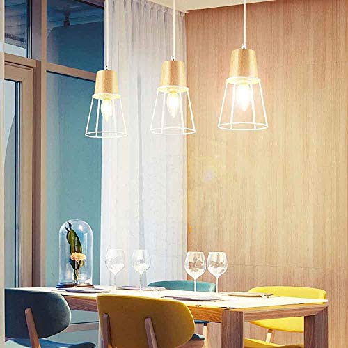 Lustre à trois lampes avec éclairage simple et chaleureux en bois et fer LED rond