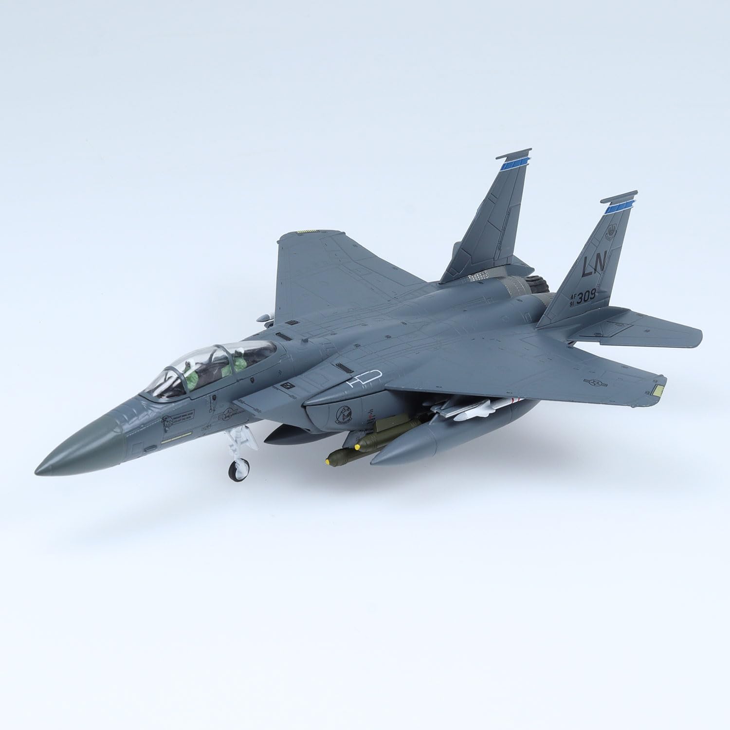 F-15 American Eagle Aircraft Model 1:100 Metal die-cast Fighter Jet Model for Collection and Gift