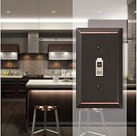 Vista 4 de Tapas y cubiertas de tomacorrientes con diseño tradicional, 163TDB, 120 volts