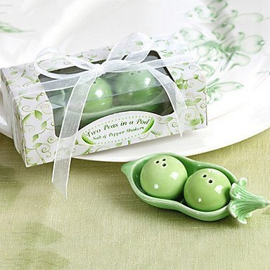 soikoi XPC-1201 Two Peas in a Pod Salt and Pepper Shakers