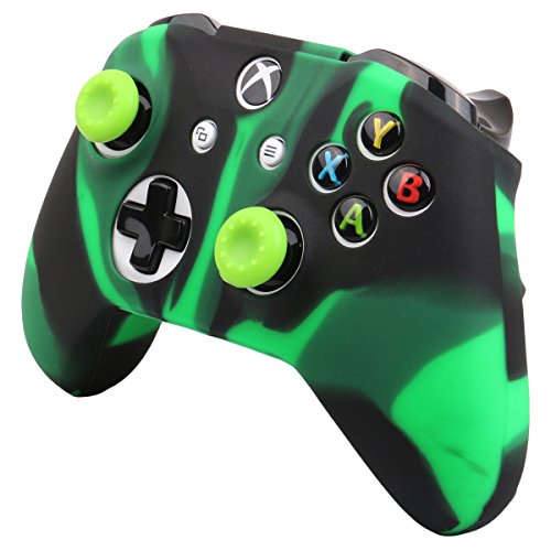 Pandaren® peau de Housses Coque silicone anti-dérapant Seulement pour Xbox One S, Xbox One X Manette x 1 (Noir vert) + thumb grip poignées x 2 Cover