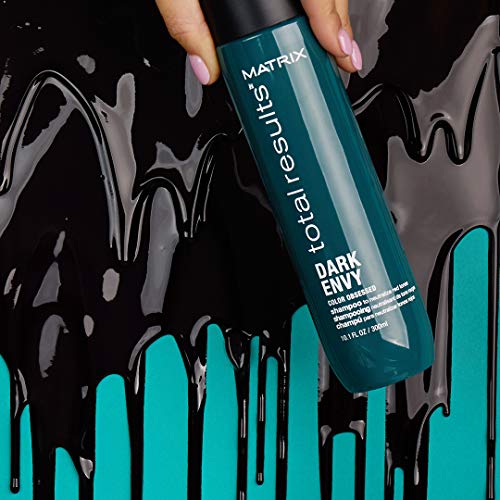 Color My Fro: A Natural Hair Coloring Book for Big Hair Lovers of All Ages