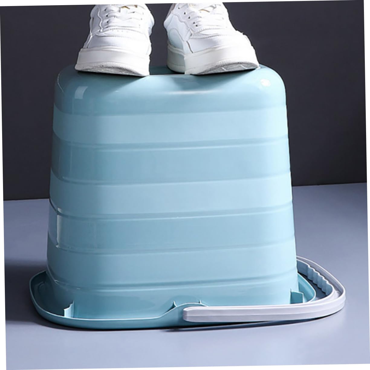 Secchio Multiuso Portatile Rettangolare in Plastica Manico | Acqua e Lavaggio, per Famiglie e Giardinaggio, Buona Portata, Base Antiscivolo