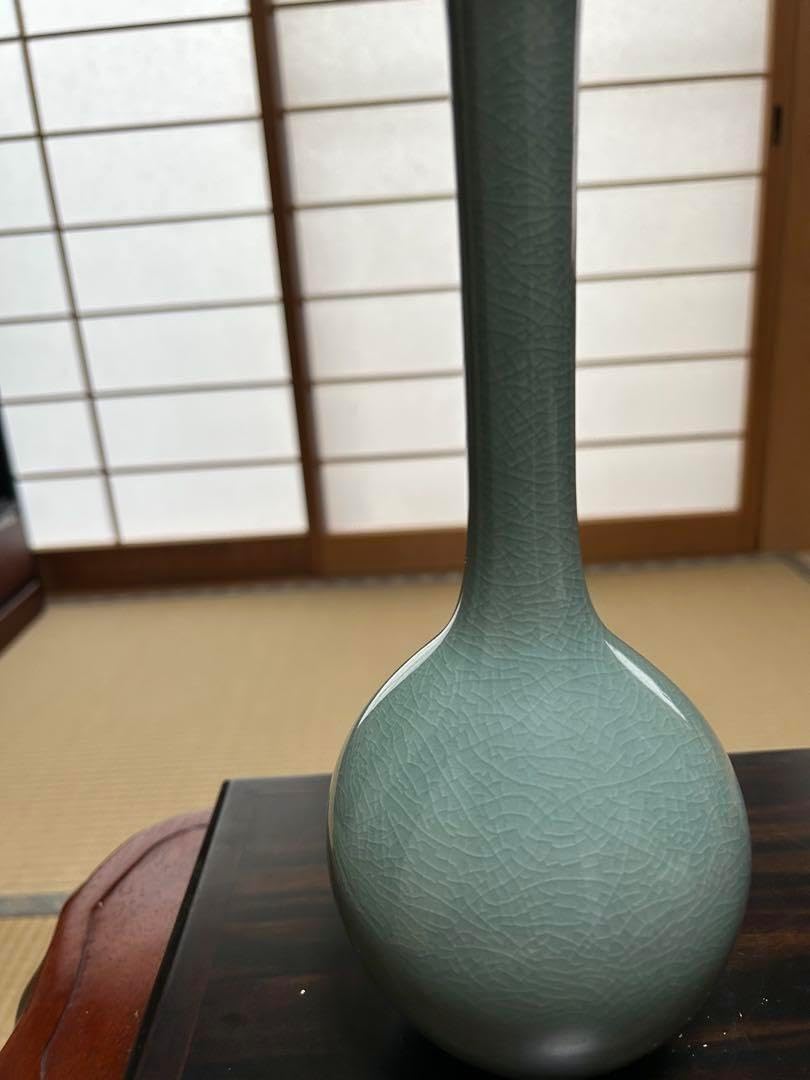 薩摩焼　新山造　豪華金襴手　羅漢観音図　高さ31.5cm花瓶　花入れ　時代物置物 薩摩焼 新山造 豪華金襴手 羅漢観音図 高さ31.5cm花瓶 花入れ 時代物