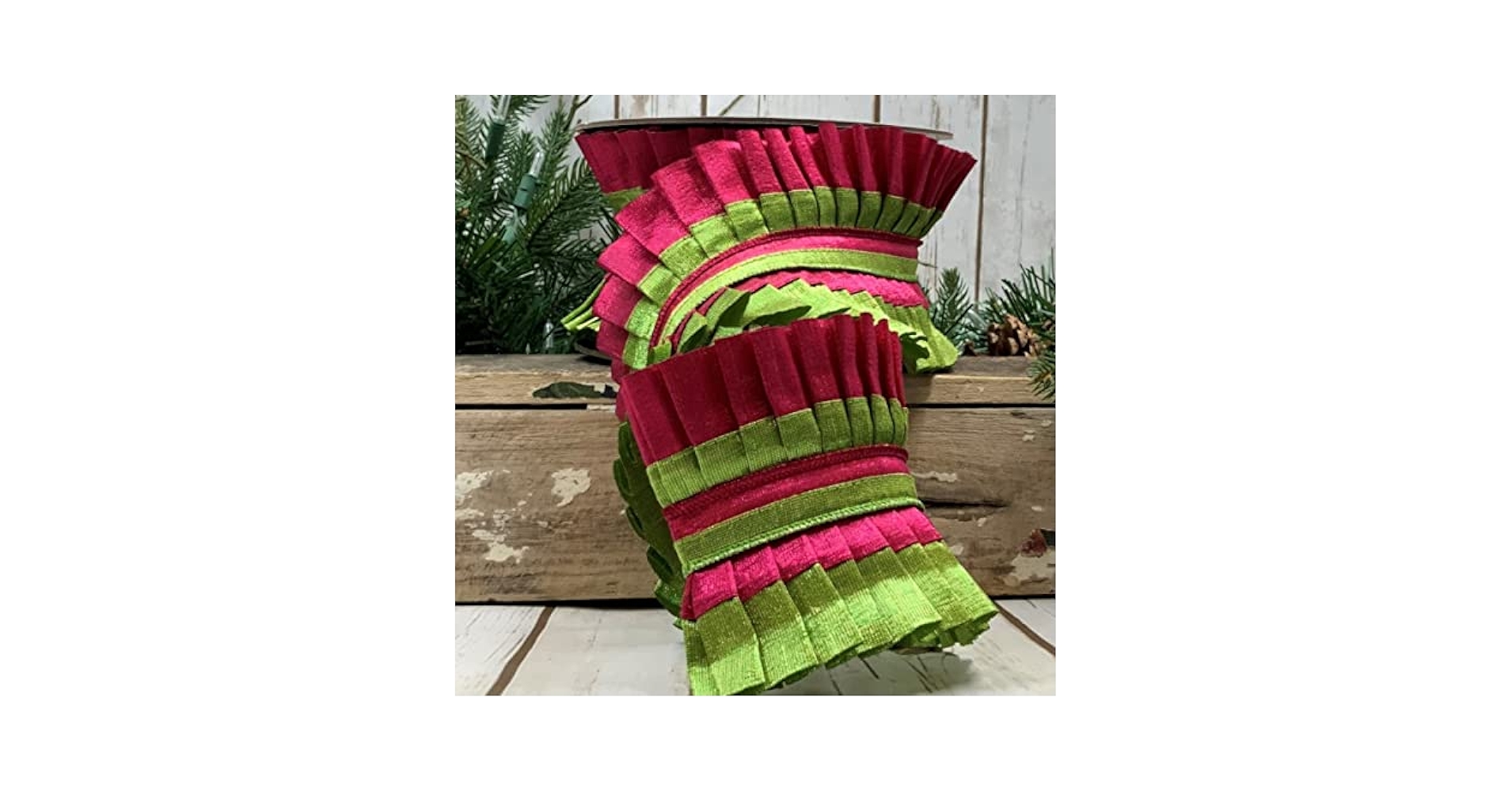 fancy ribbon エプロン LoveShackFancy x H&B Palm Beach Rose: Stylish & Durable