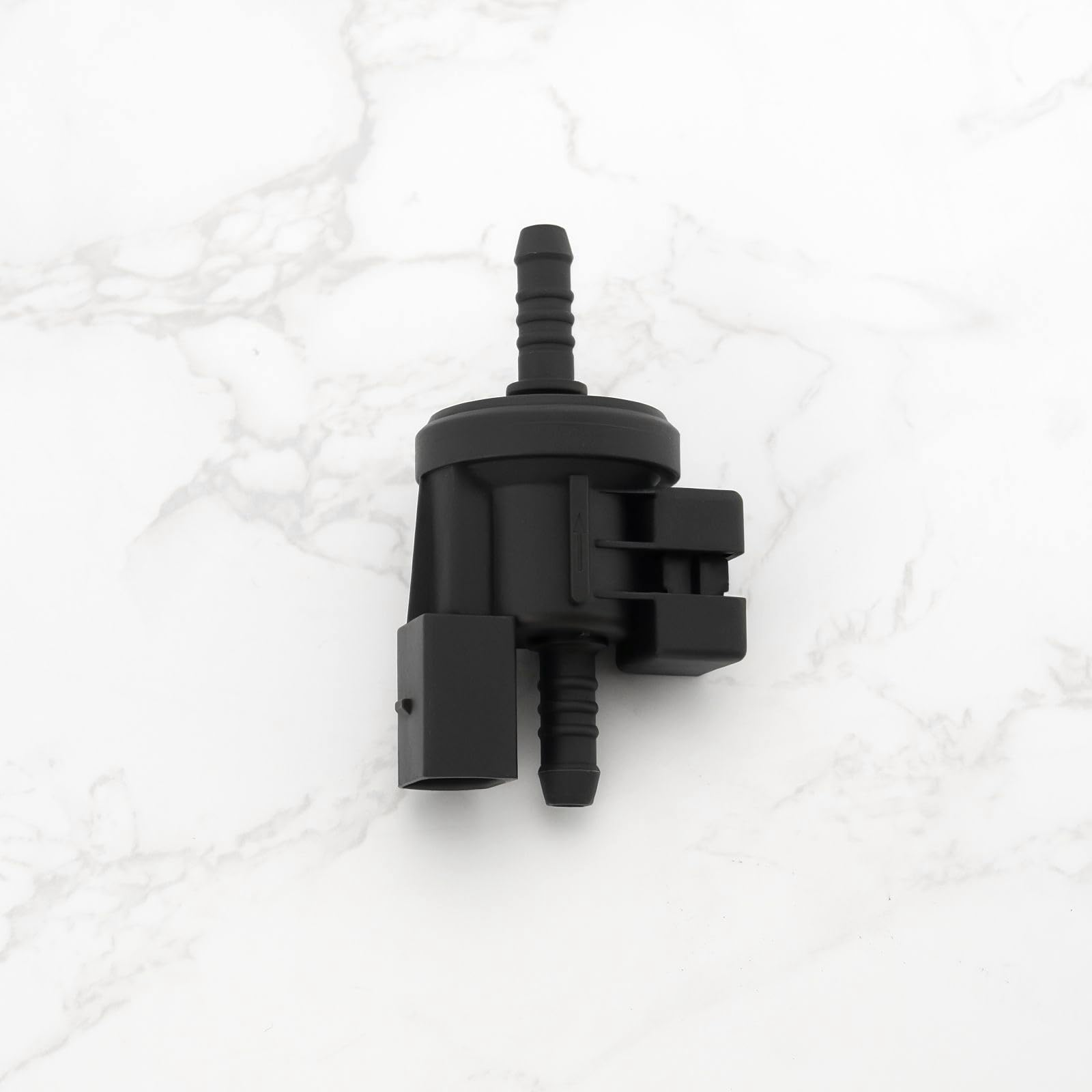 EMSea 1 Pz. Valvola Di Spurgo Del Contenitore Del Vapore Dell'auto Solenoide Valvola Di Sfiato 0280142432 06E906517A Compatibile Con Jetta Compatibile Con Golf Nero