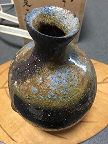 備前焼徳利　伊勢崎晃一郎作黒備前絶品‼️ 備前焼徳利 伊勢崎晃一郎作黒備前絶品‼️ Amazon.co.jp: 備前焼