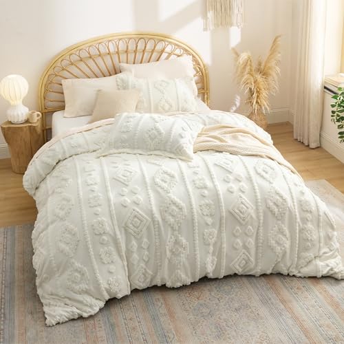Image of Bedsure Boho Tufted White Comforter Set Queen Size, GentleSoft 3 Pieces Boho Farmhouse-Style Decor Bedding, Exquisite Bedding for All Seasons, 1 Bed Comforter, 2 Pillow Shams, 90x90 Inches