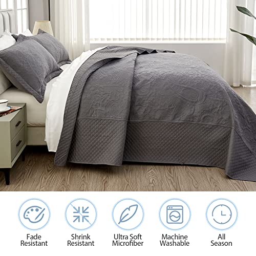 Image of Qucover California King Bedspreads 128x120, Soft Microfiber Ultrasonic Lightweight Dark Grey Oversized King Quilt, 3 Piece Reversible Paisley Pattern Cal King Quilt Set, Grey