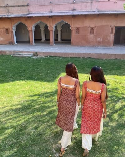 Image of Women's Sleeveless Ajrak Print Kurti, Pure Cotton Straight Fit Straight Cambric Jaipuri Printed Kurti