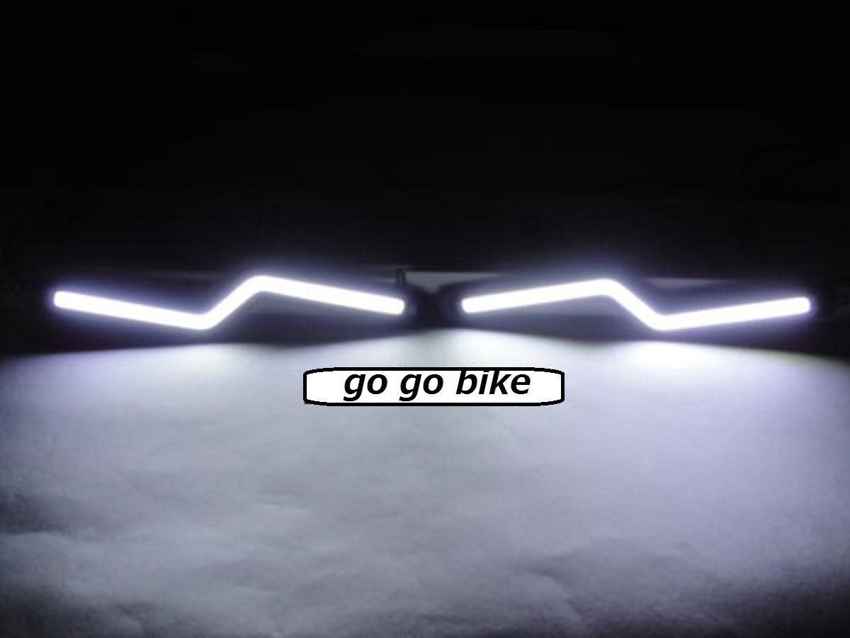 Amazon | 汎用品 DC12V 稲妻形 COB LED デイライト スポットライト 白