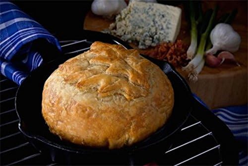 Elegant Brie Creamy Baked Brie en Croûte Gourmet Puff Pastry Easy Frozen Bake at Home Cheese Appetizer (Classic Leaf Design/Blue Cheese Bacon Garlic Green Onion, 27oz)