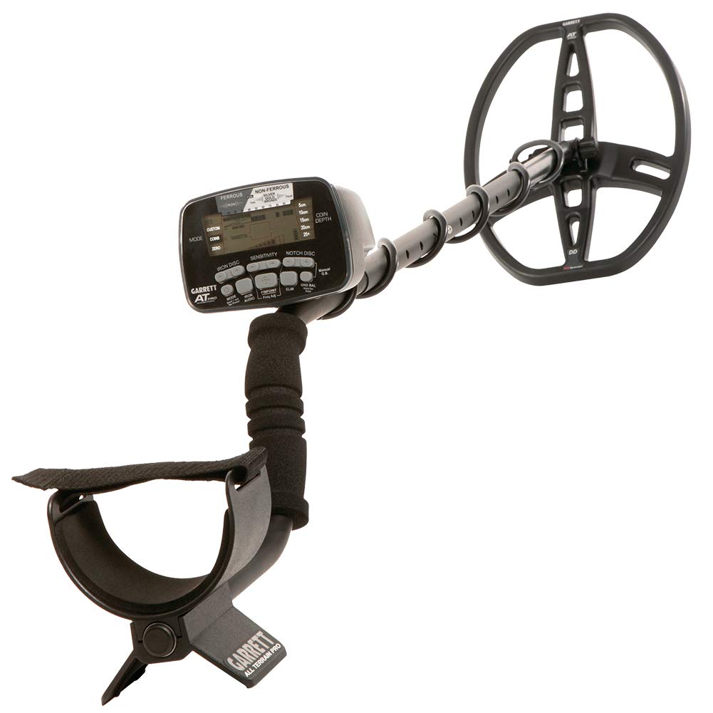 Garrett AT Pro International Metal Detector (2020 Special)