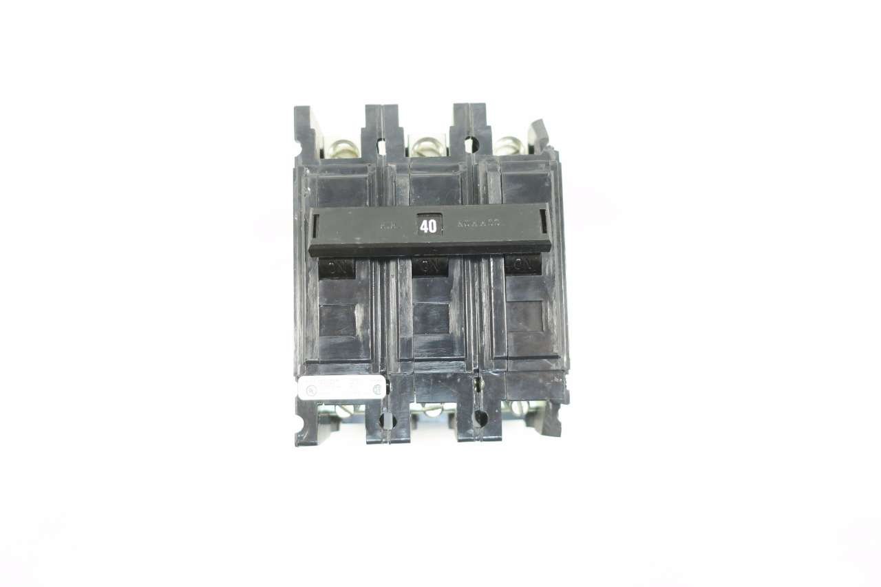CUTLER HAMMER QC3040H QUICKLAG C 3P 40A 240V-AC CIRCUIT BREAKER D561466