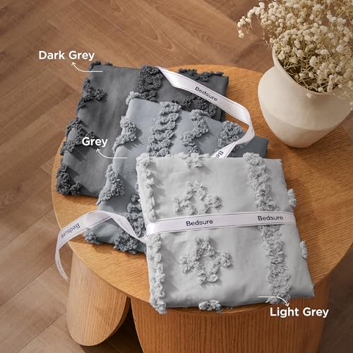 Image of Bedsure Tufted Boho Comforter Set Twin Size - Light Grey Boho Bed Set, GentleSoft 2 Pieces Farmhouse-Style Embroidery Bedding, Gifts for Woman, Soft Jacquard Kids' Twin Comforter for All Seasons