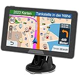 【Multimedia Navigation】Das Navigationsgerät ist mit klarer echten Stimme in 33 europäischen Sprachen ausgerüstet. Eingebauter FM Transmitter kann Navi Stimme auf Ihre Auto Stereoanlage übertragen, damit Sie lautere Sprachansagen bekommen. Es ist ja nicht nur Navigationsgerät, auch E-Buch, Player für Musik, Video und Foto. Genießen Sie Filme und Musik mit LKW Navigationsgerät in den Pausen oder Ruhezeit einfach!