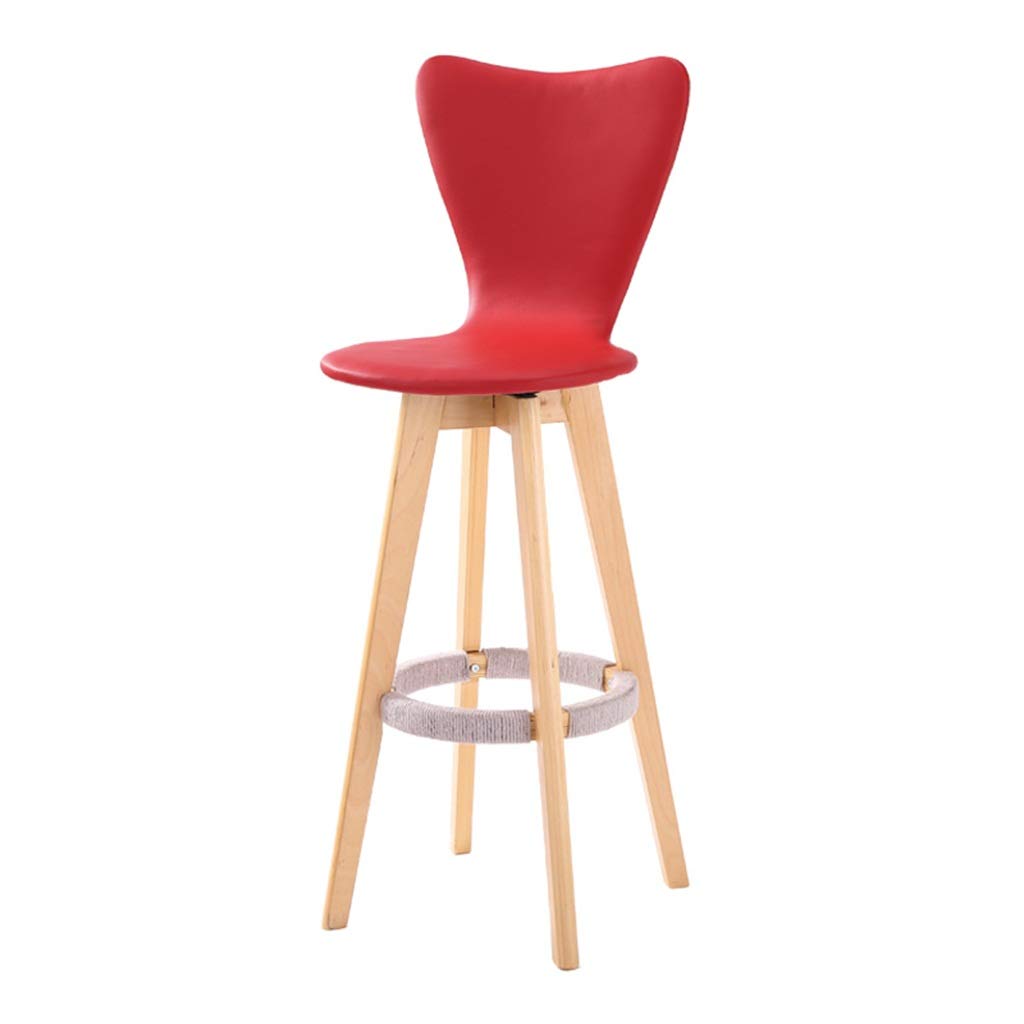 Tabouret de bar en bois rouge scandinave pour un comptoir de cuisine chaleureux
