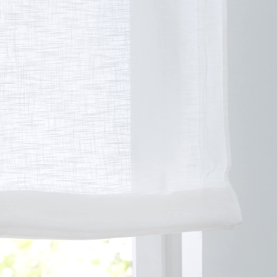 Woody Store romain blanc avec passants et boules en bois, pur coton, rideau de maison de campagne, aspect lin, largeur 120 cm x hauteur 140 cm
