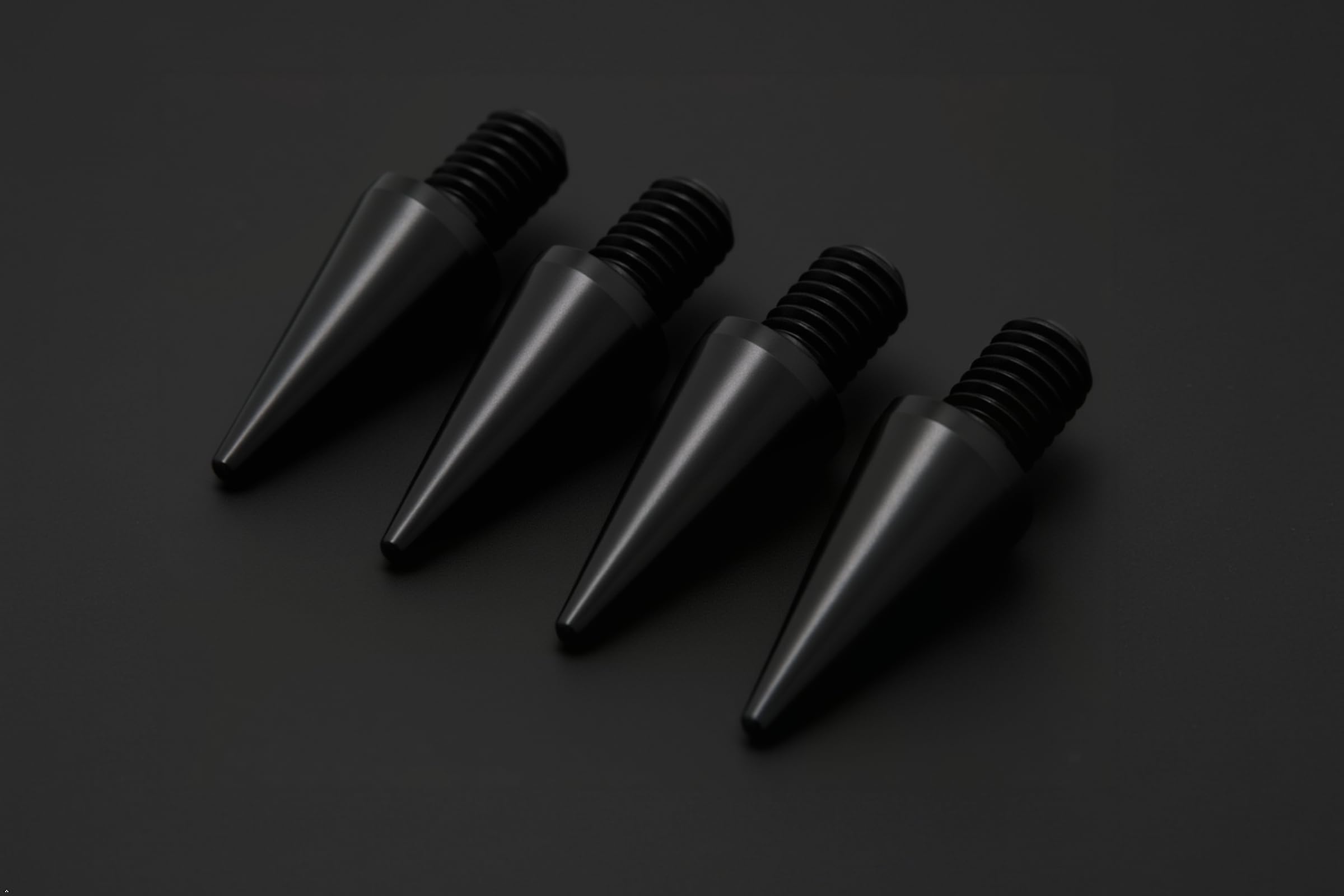 PrecisionGeek Speaker Spikes M6 – Aluminium Noir Ø10 × 20 mm – Anti-Vibration – 4 pièces