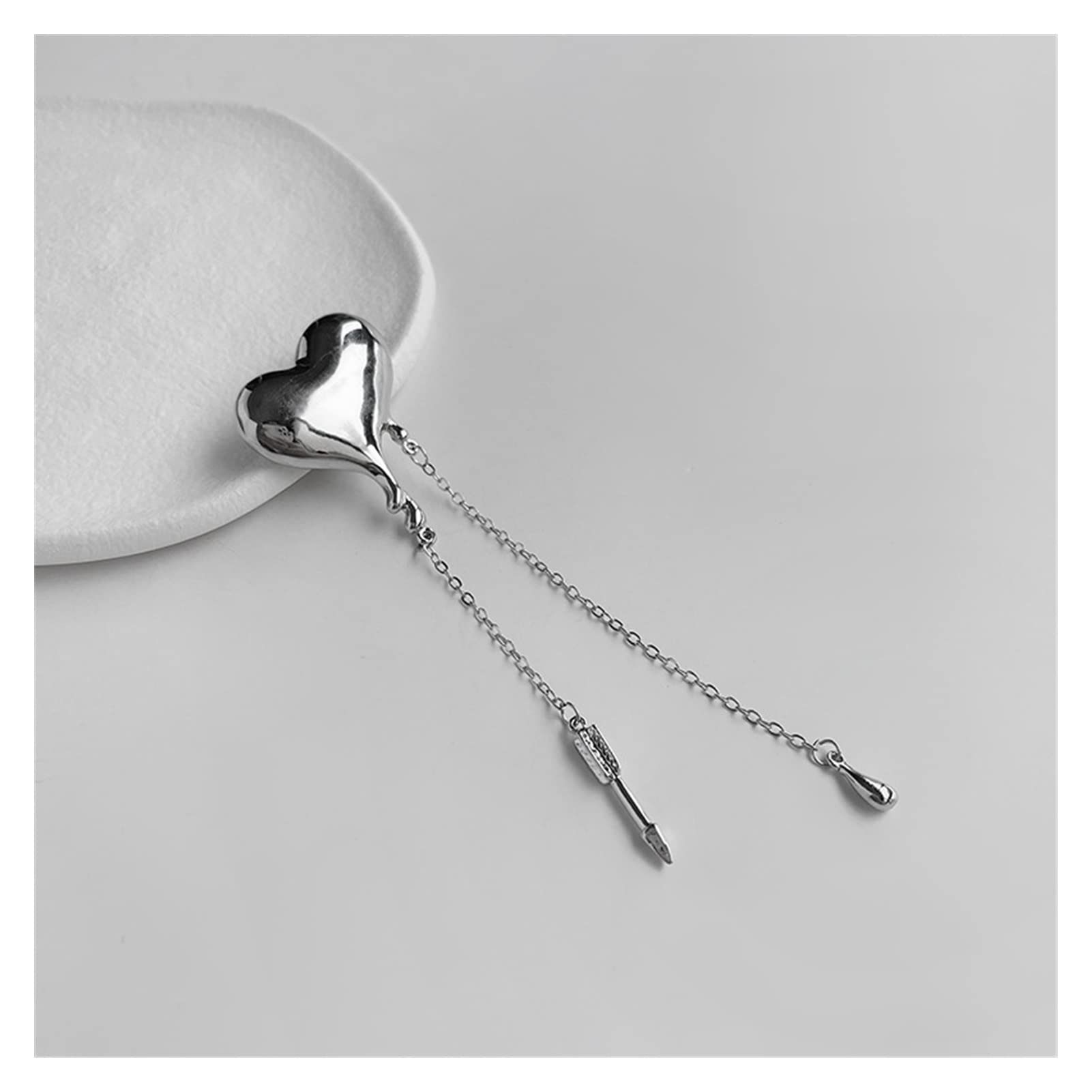 WXKAGF Spille in Metallo per Donna Accessori Punk Rock Uomo Cuore Corto Nappa Cappotto Abito Spille da Bavero Spilla alla Moda