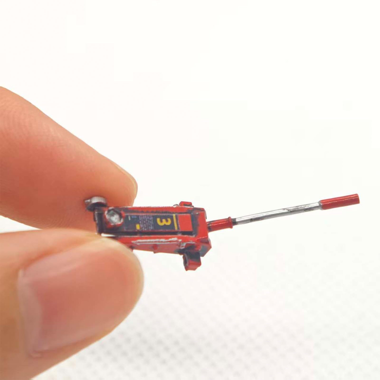 1/64 Scale Diorama Jack Model Diecast Car Garage Workshop Repair Tool Scene Display Model Prop Toys (Red（3 * 0.5cm))
