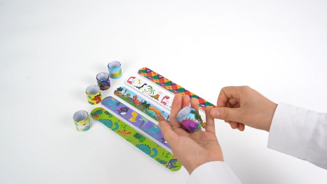 Kit Fête Anniversaire Jeu Vidéo - 122 Pièces : Autocollants, Tatouages, Bracelets, Porte-clés - Pour Enfants, Remplissage Piñata, Cadeaux D'invités - 6