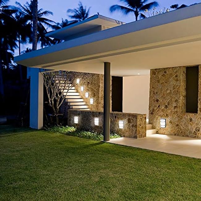 Feit Electric - Dusk to Dawn LED Bronze Half Moon Security Outdoor Wall Light, 5000K (73702)