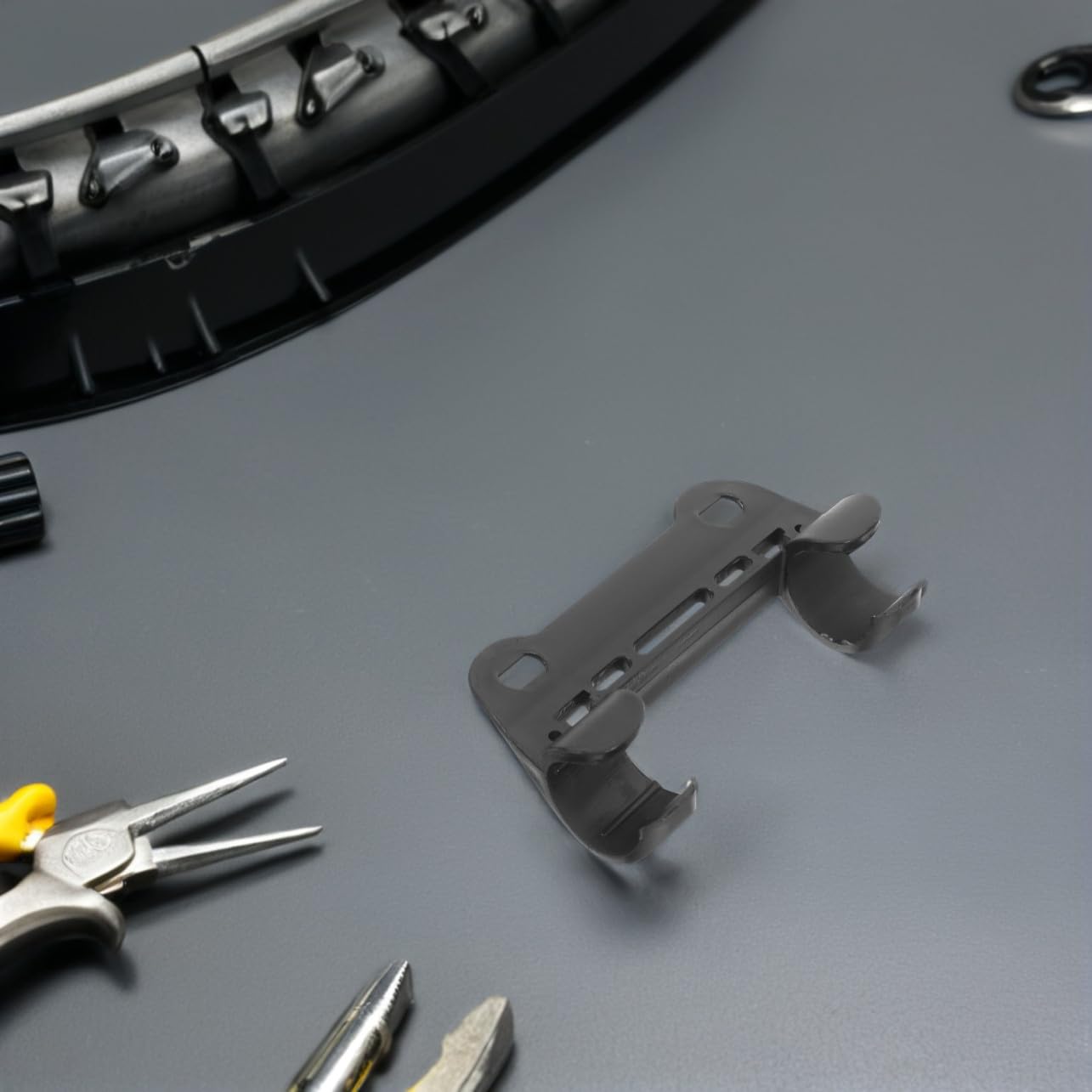 TOYANDONA 5 Pezzi Clip Fissaggio Pompa Bici Nero in Nailon Leggero per Accessori Biciclette e Telaio Portapompa per Ciclismo