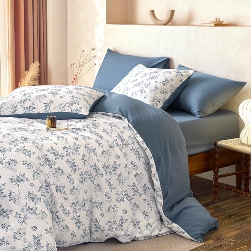 Image of Wake In Cloud - Cottagecore Comforter Set, Floral Vintage Flower Shabby Chic Coquette Aesthetic for Women Teen Girls, Soft Lightweight Dorm Bedding, 3 Pieces, Dark Blue, Full Size