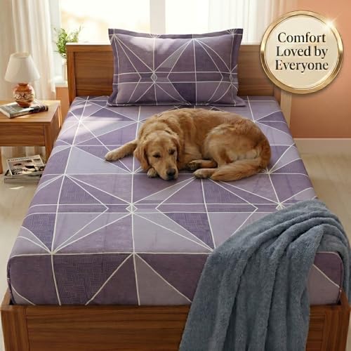Image of Mafatlal 125 GSM Merino Single Size Bedsheet with Pillow Cover | 90 x 60 Inches | Soft, Breathable & Lightweight | Wine