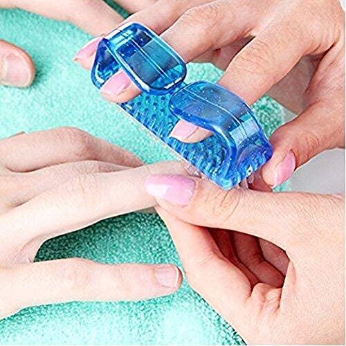 Belicia 4PCS 4 Colors Translucent Handle Nail Brush Nail Hand Scrubbing Cleaning Brush For Men And Women,Handle Grip Nail Brush. - Image 5