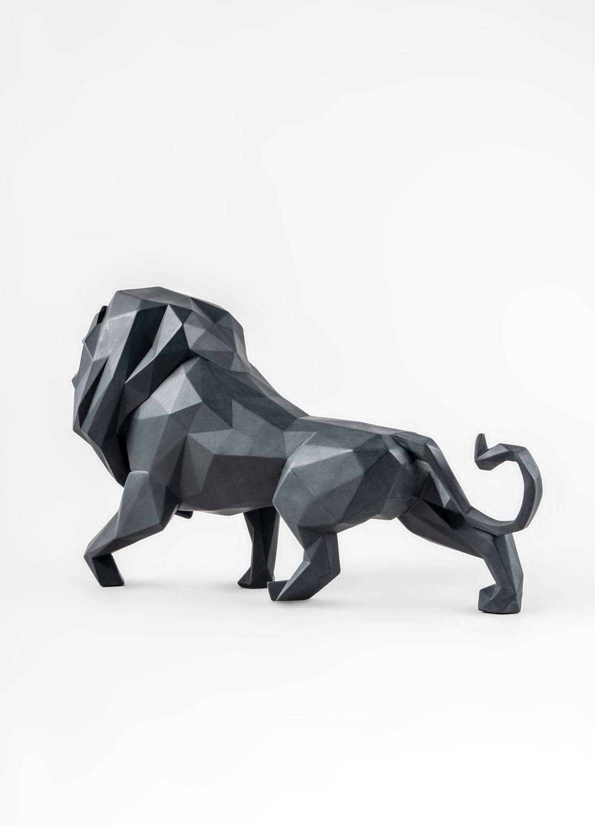 Amazon.co.jp: リヤドロ LLADRÓ Origami ライオン（Black） 01009746 