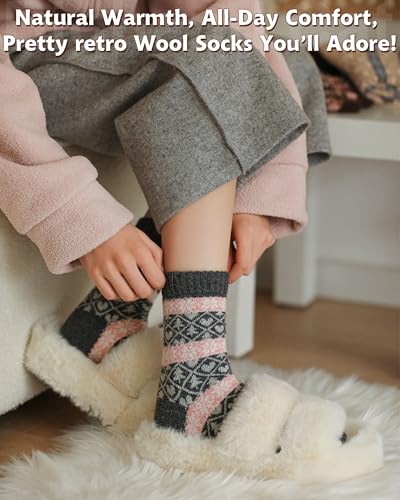 Image of IIG 5 Pairs Women's Vintage Style Thick Wool Warm Winter Crew Socks