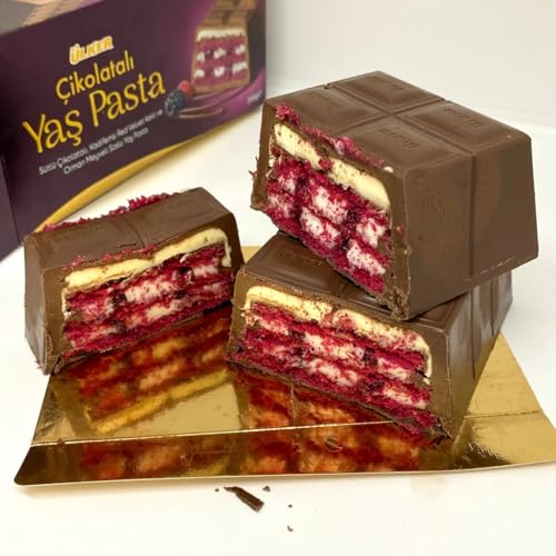 Image of Ulker Cikolatali Yas Pasta, Red Velvet Milk Chocolate Cake with Forest Fruit Filling, 395g (From Turkey)