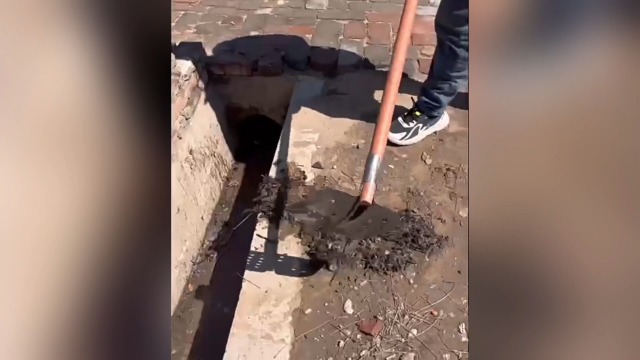 Metall Siebschaufel Mit Löchern - Rostfrei Für Kanalreinigung & Garten